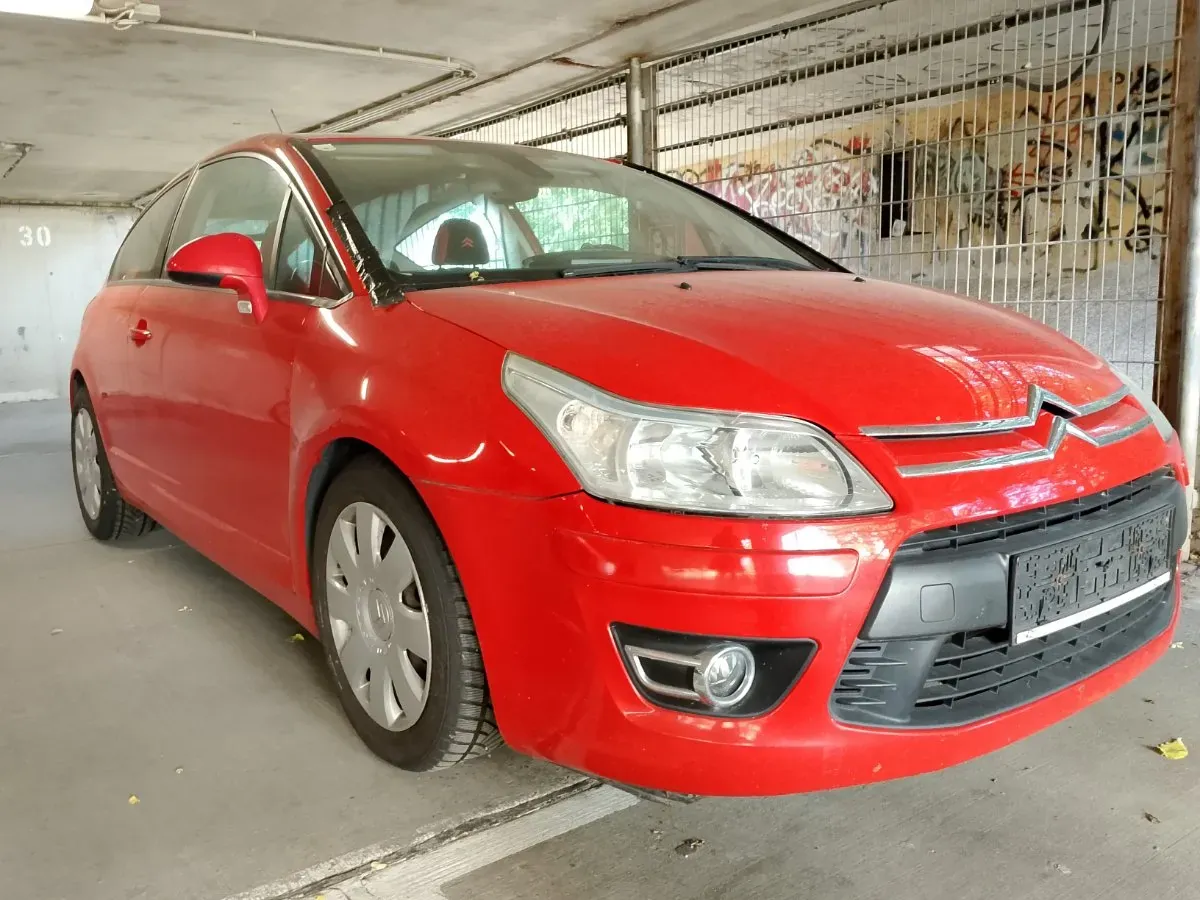 Citroen C4 2009 photo 2