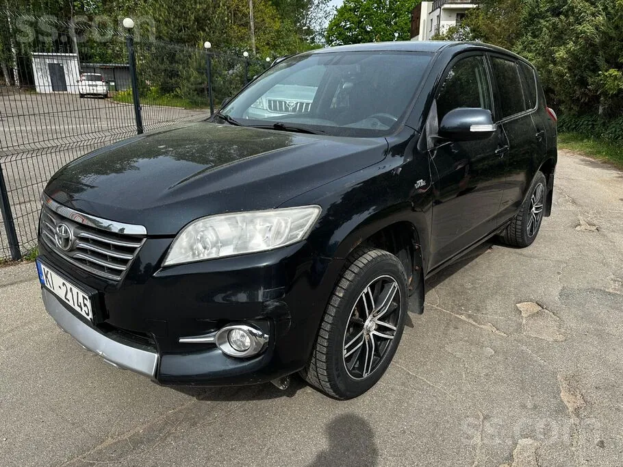 Toyota Rav4 2010 photo 2