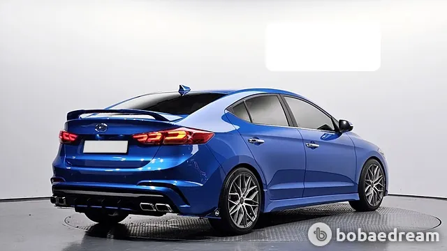 Hyundai Avante 2018 photo 2