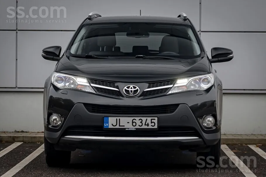 Toyota Rav4 2013 photo 2