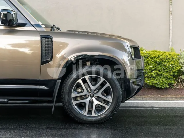 Land Rover Defender 2023 photo 4