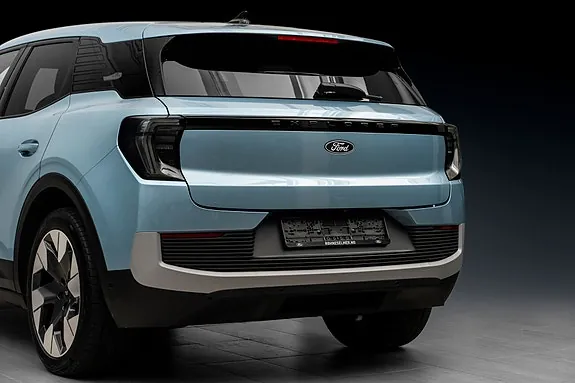 Ford Explorer 2025 photo 4
