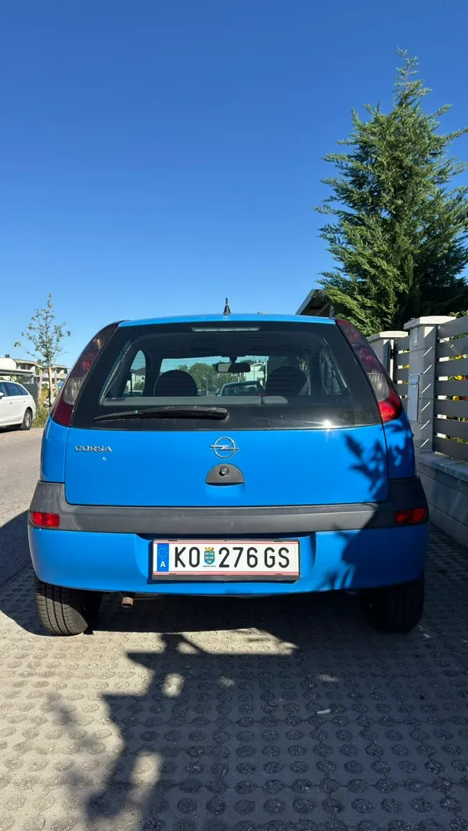 Opel Corsa 2003 photo 2