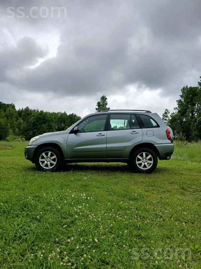 Toyota Rav4 2005 photo 3