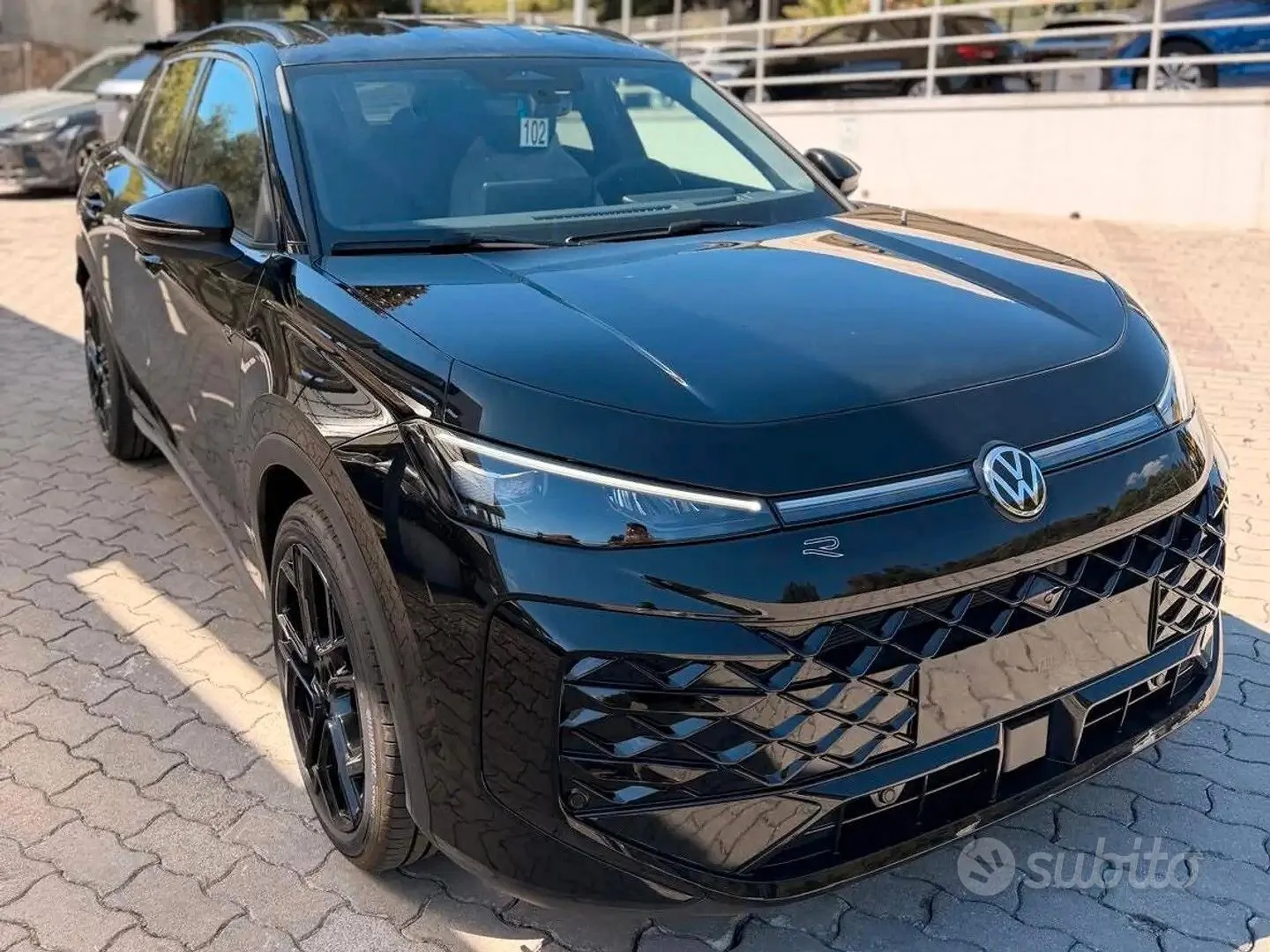 Volkswagen T-Roc 2026 photo 2