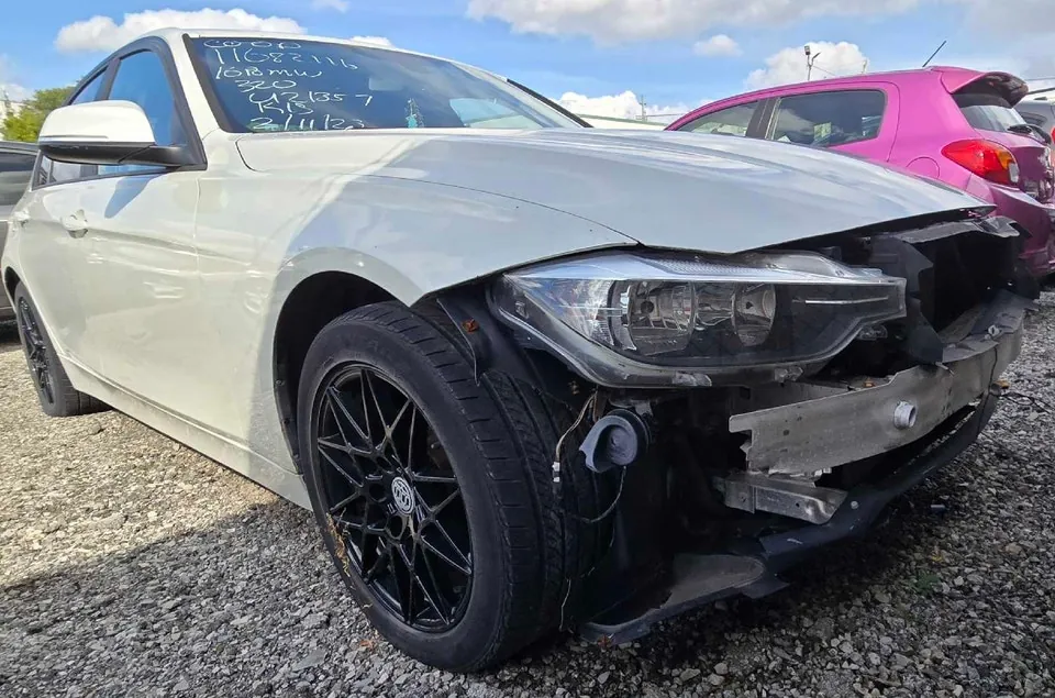 BMW 3Series 2016 photo 4