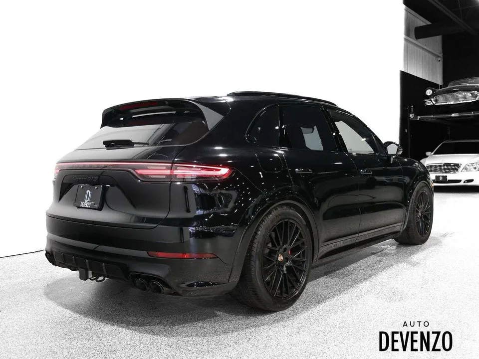 Porsche Cayenne 2023 photo 4