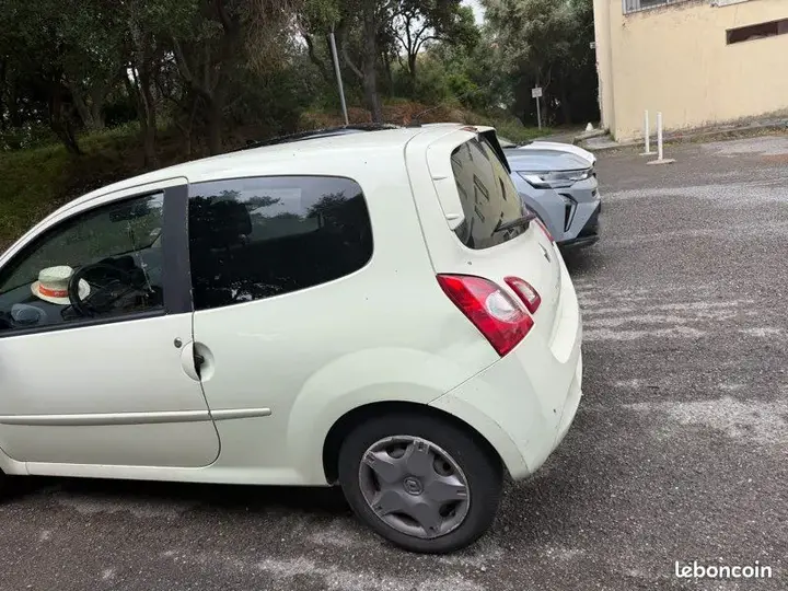 Renault Twingo 2013 photo 3