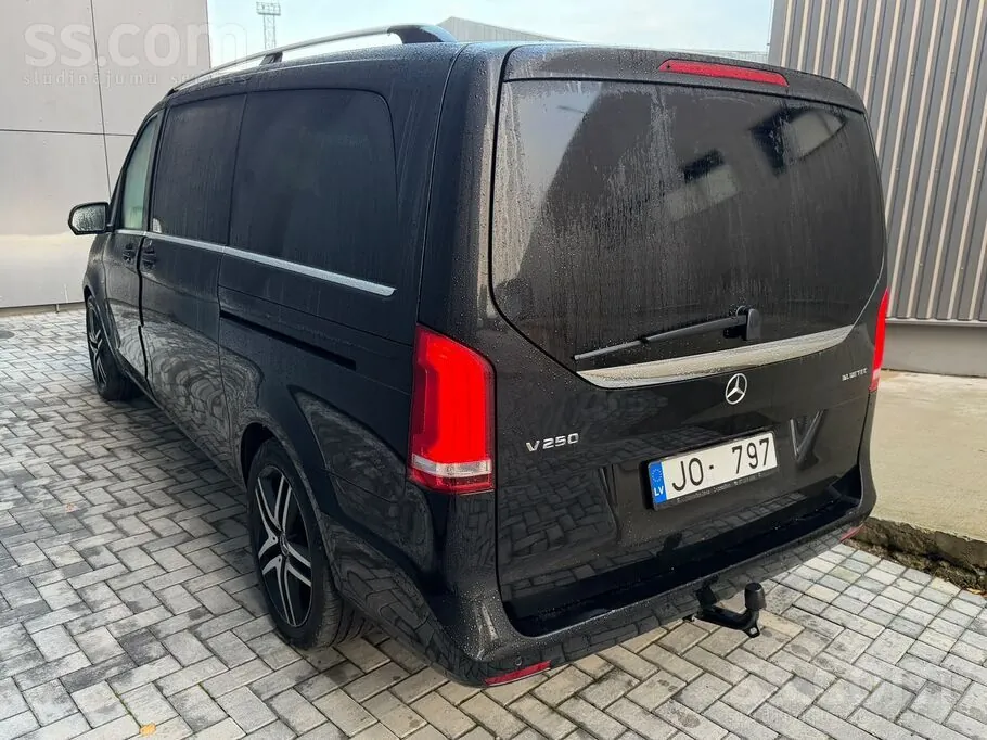 Mercedes-Benz V250 2014 photo 3