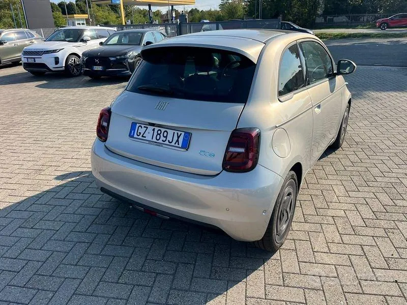 Fiat 500 2025 photo 3