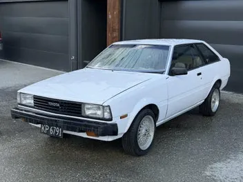 Toyota Corolla 1982 photo 3