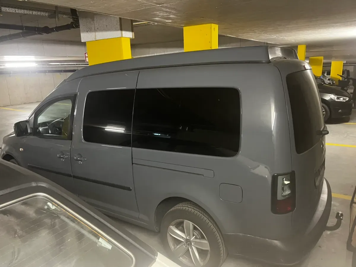 Volkswagen Caddy 2013 photo 2