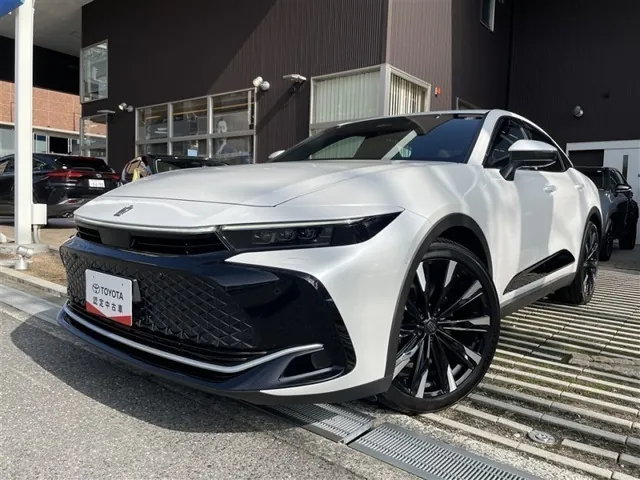 Toyota Crown Cross