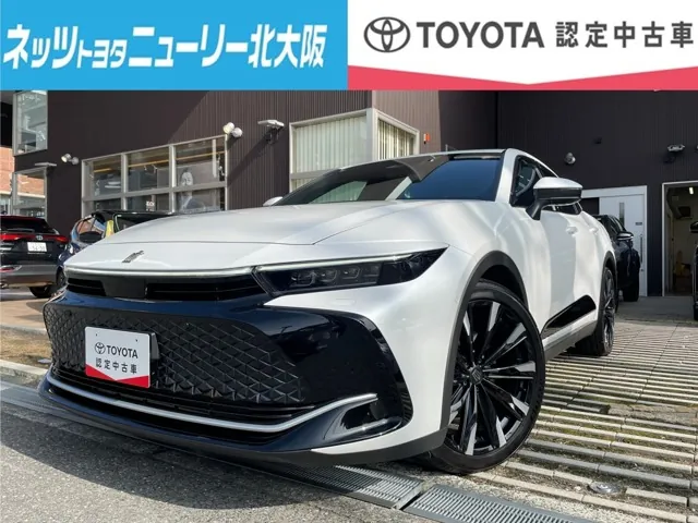 Toyota Crown Cross 2023 photo 2