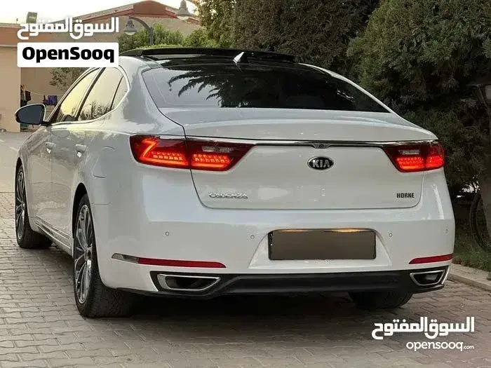Kia Cadenza 2012 photo 4