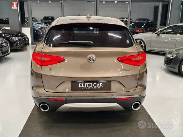 Alfa Romeo Stelvio 2018 photo 5