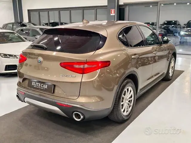 Alfa Romeo Stelvio 2018 photo 4