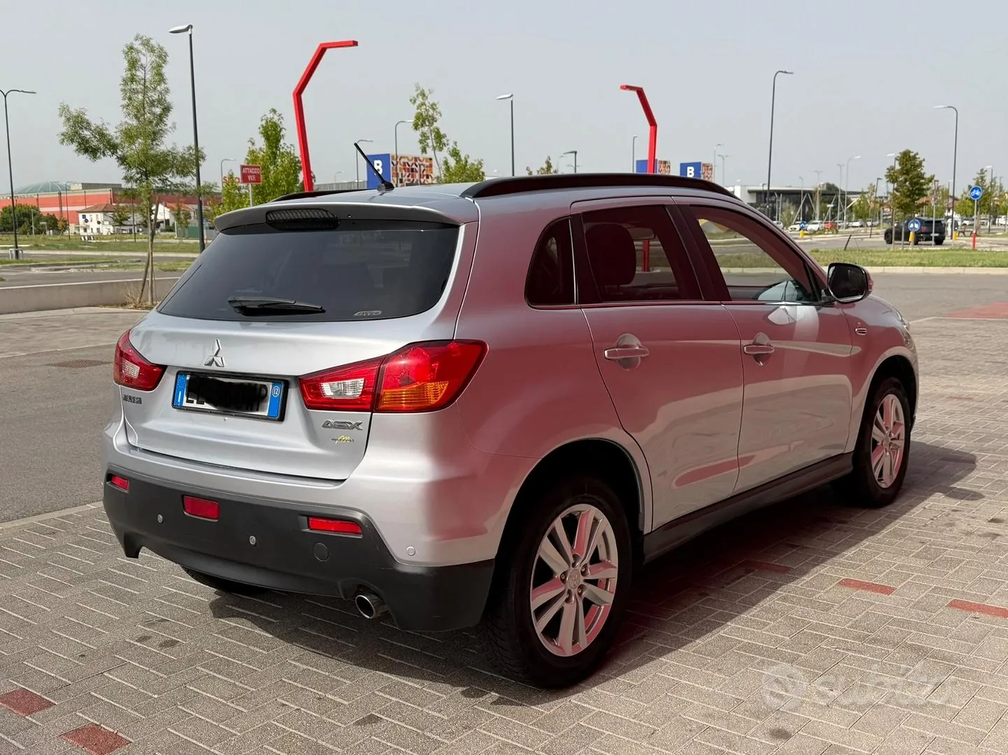 Mitsubishi Asx 2012 photo 5