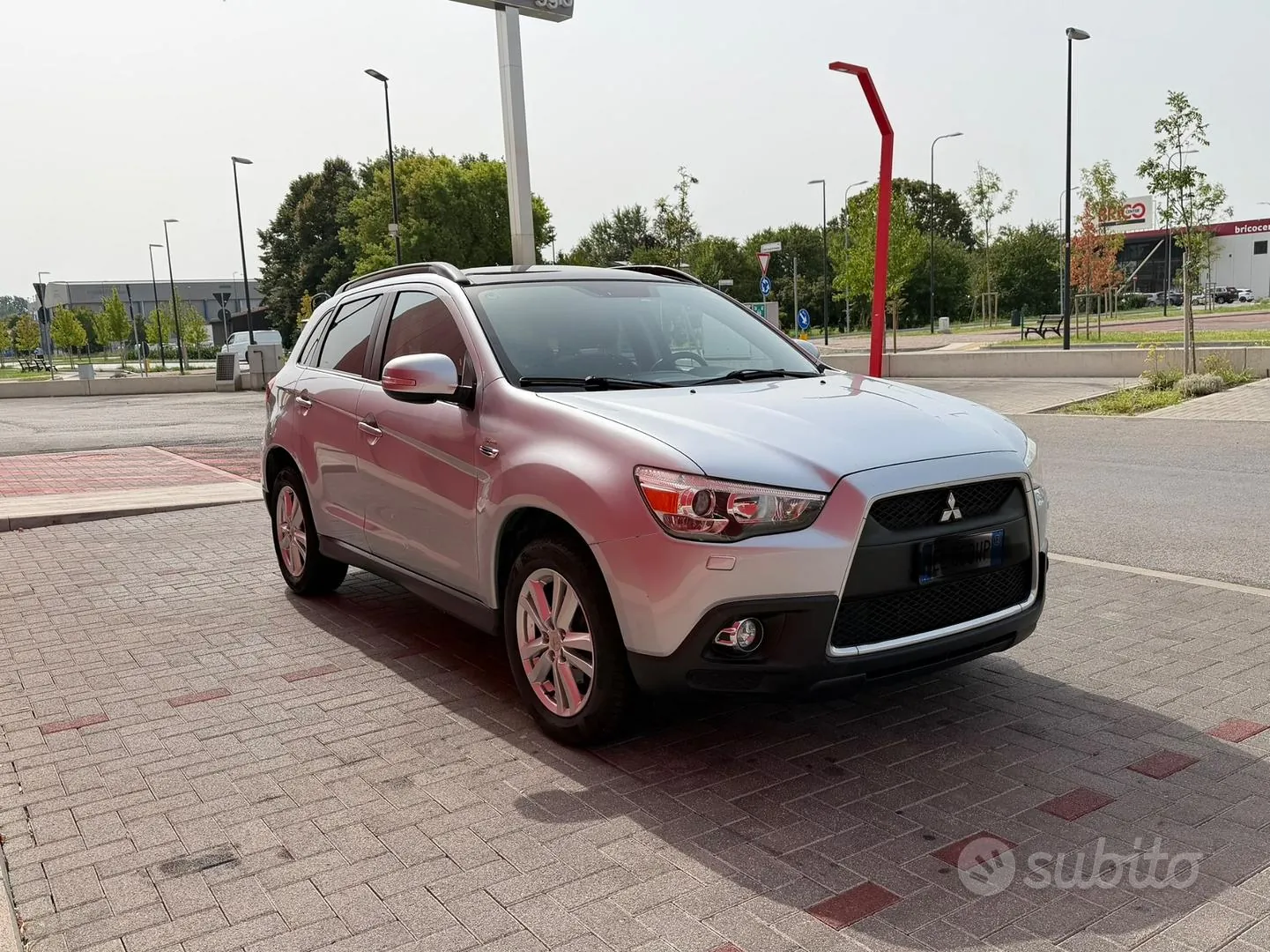 Mitsubishi Asx 2012 photo 2