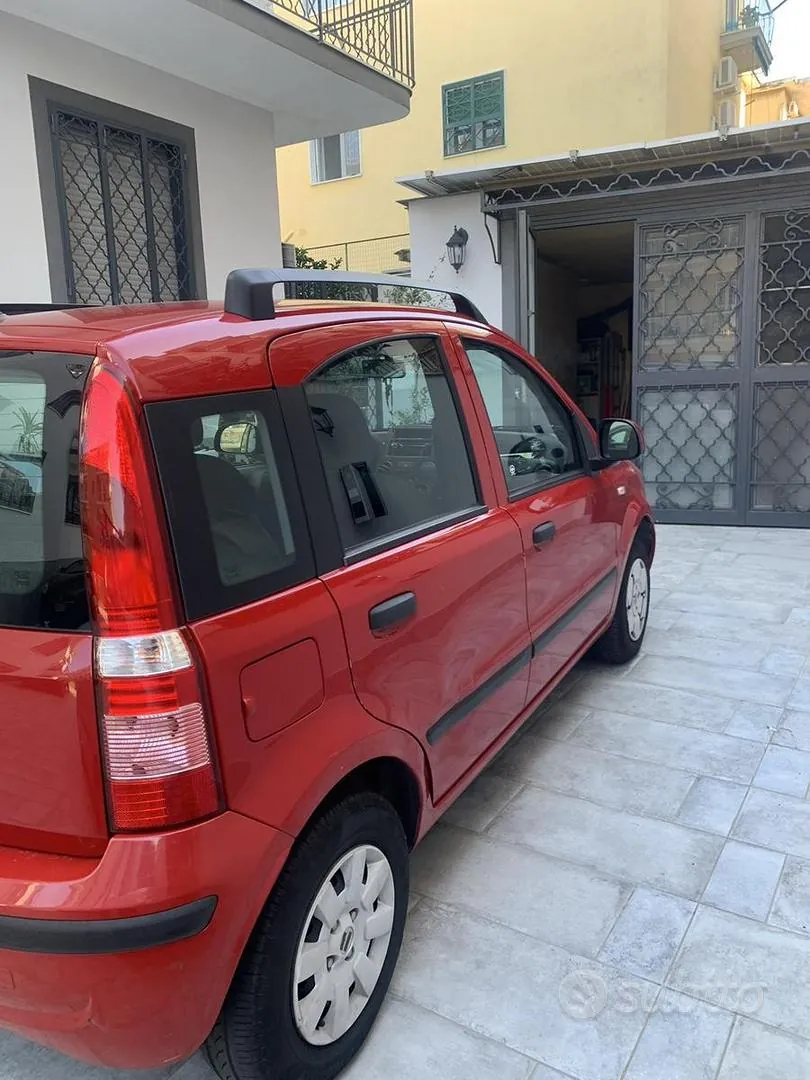 Fiat Panda 2010 photo 2