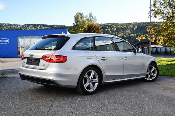 Audi A4 2013 photo 4