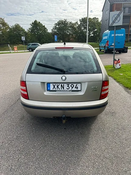 Skoda Fabia 2006 photo 3