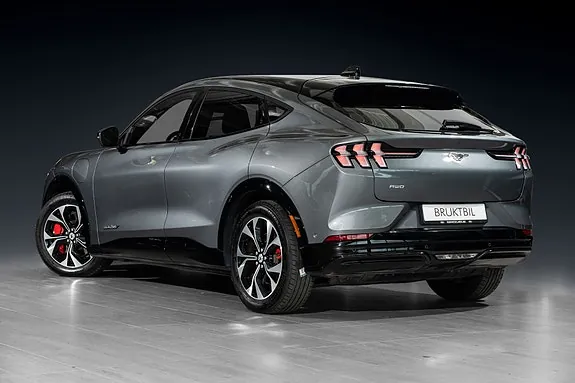 Ford Mustang Mach-E 2023 photo 5