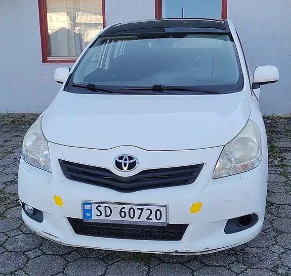 Toyota Verso 2010 photo 5