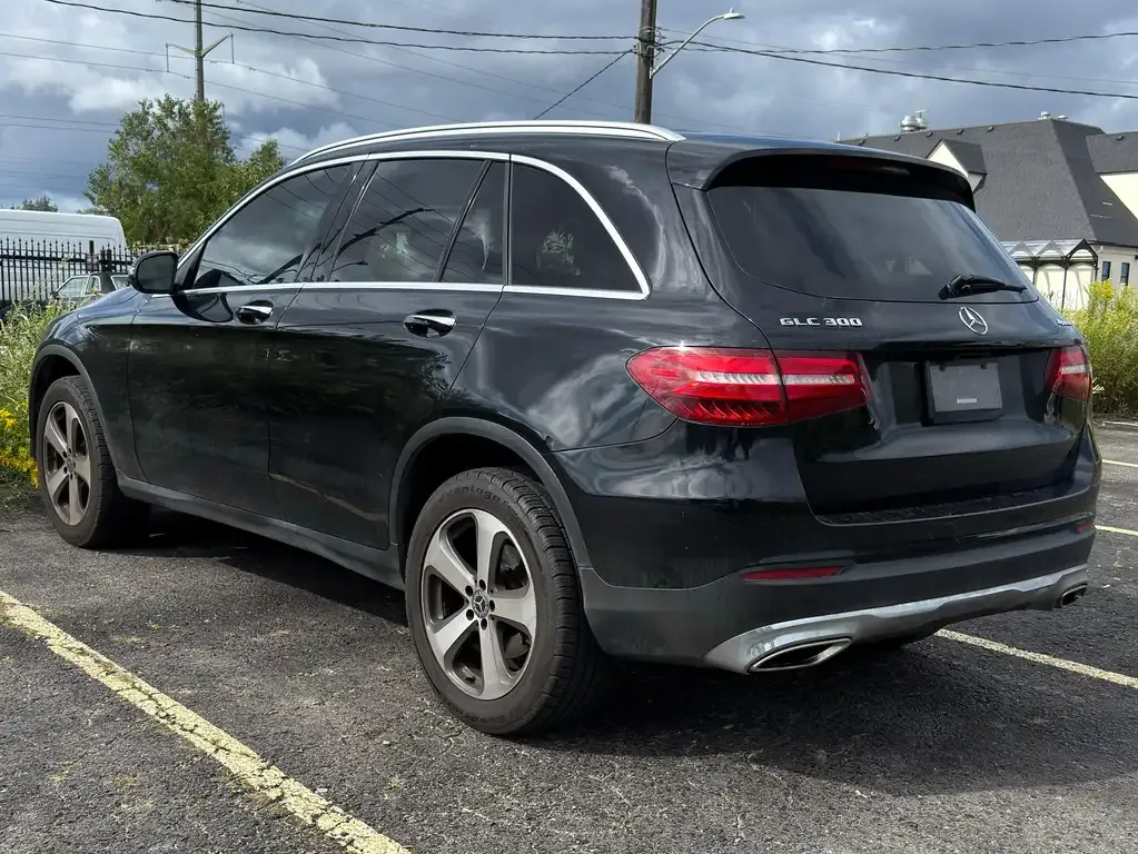 Mercedes-Benz Glc 2018 photo 3