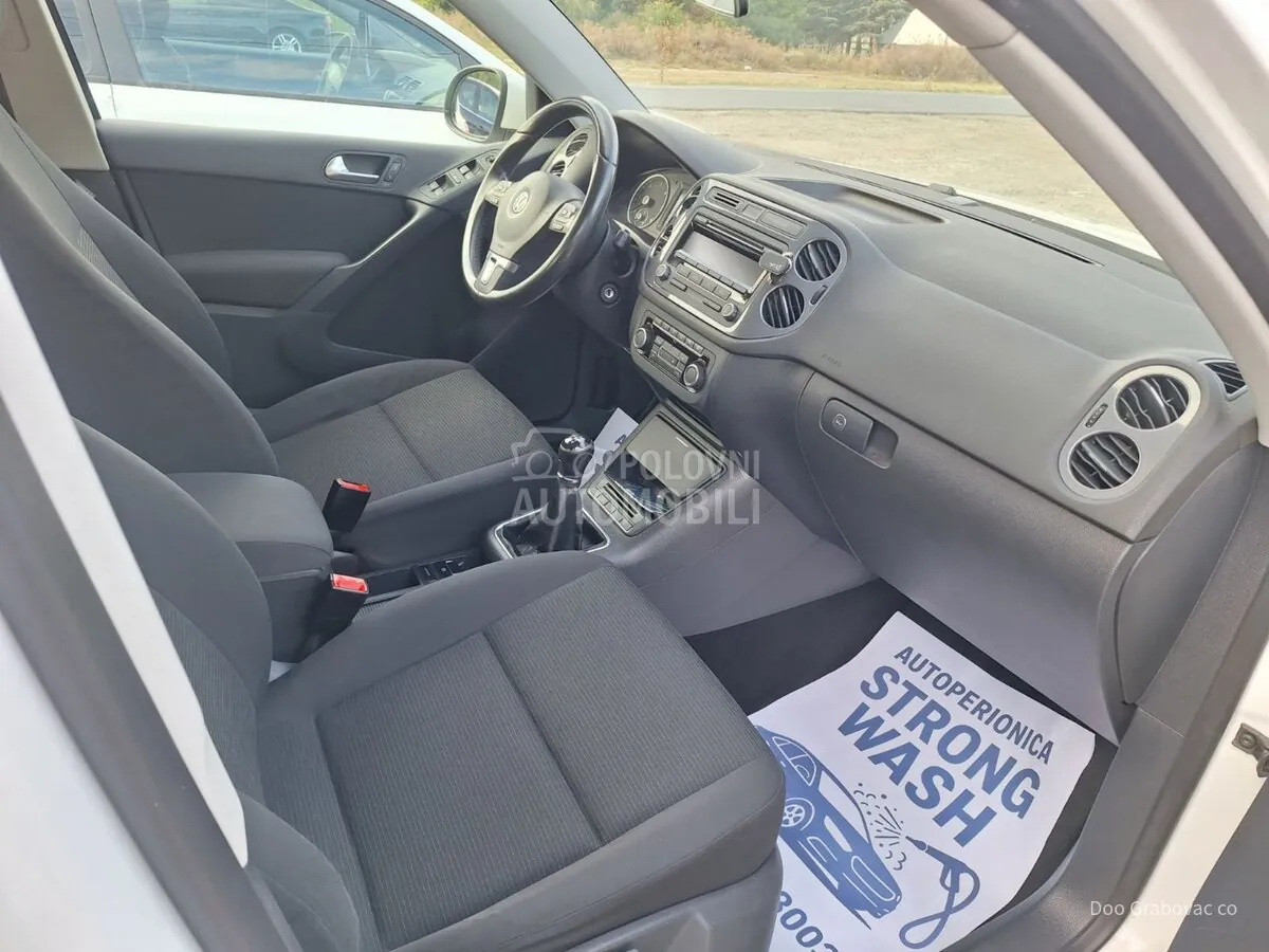 Volkswagen Tiguan 2012 photo 4