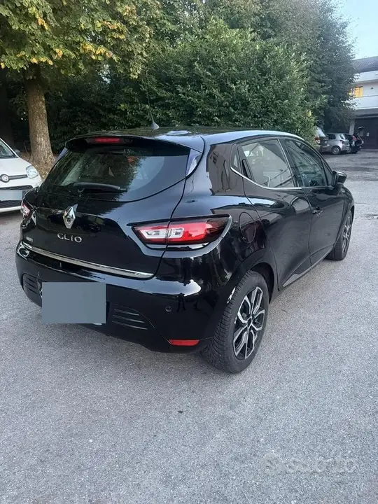 Renault Clio 2017 photo 3