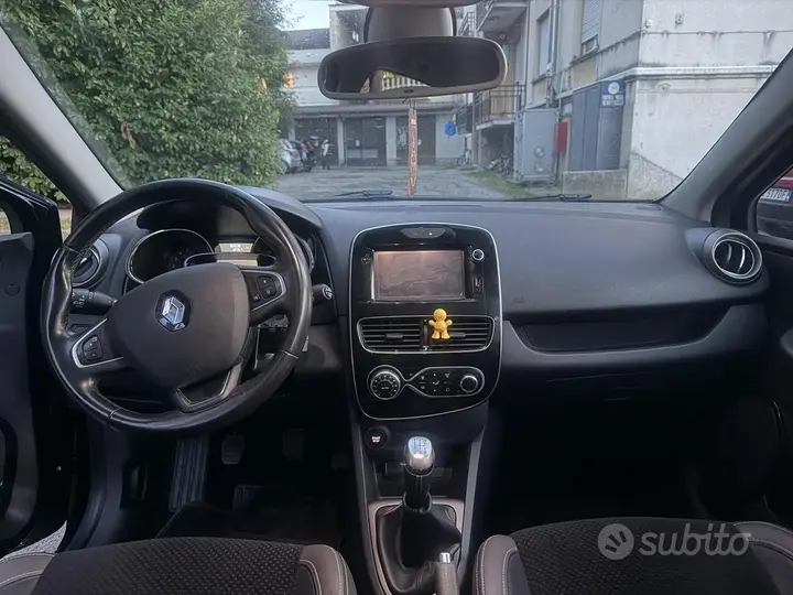Renault Clio 2017 photo 5