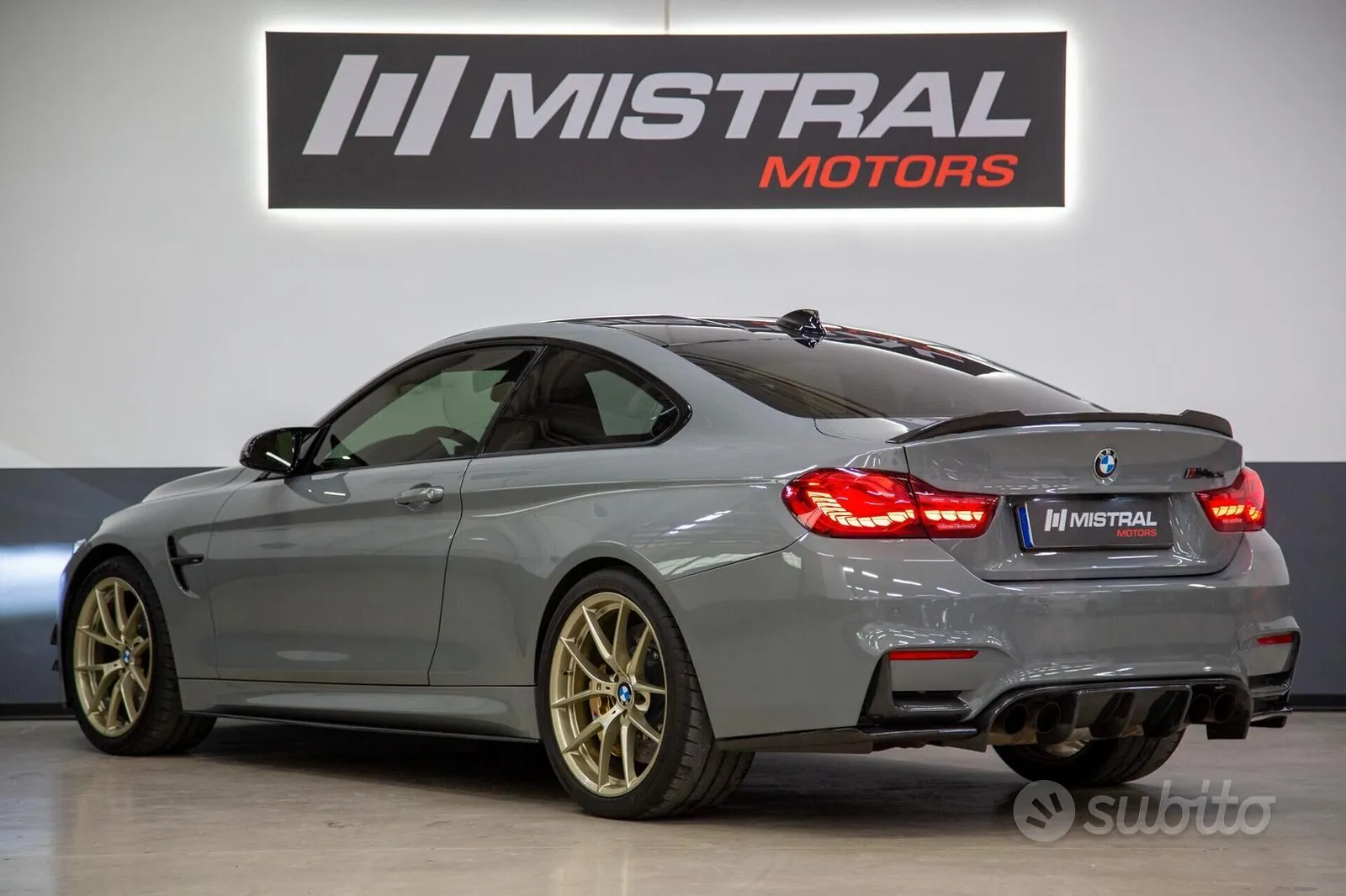 BMW M4 Cs 2018 photo 3