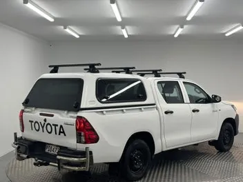 Toyota Hilux 2022 photo 4