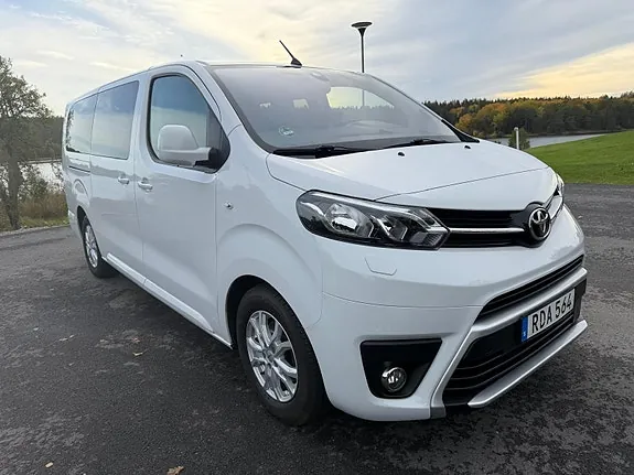 Toyota Proace Verso 2022 photo 2