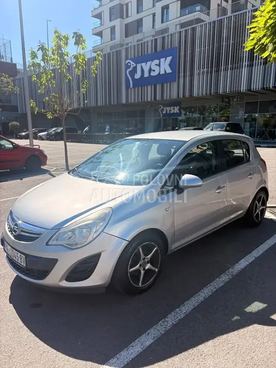 Opel Corsa D 2012 photo 3