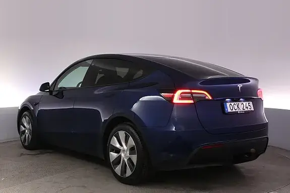 Tesla Model Y 2023 photo 4