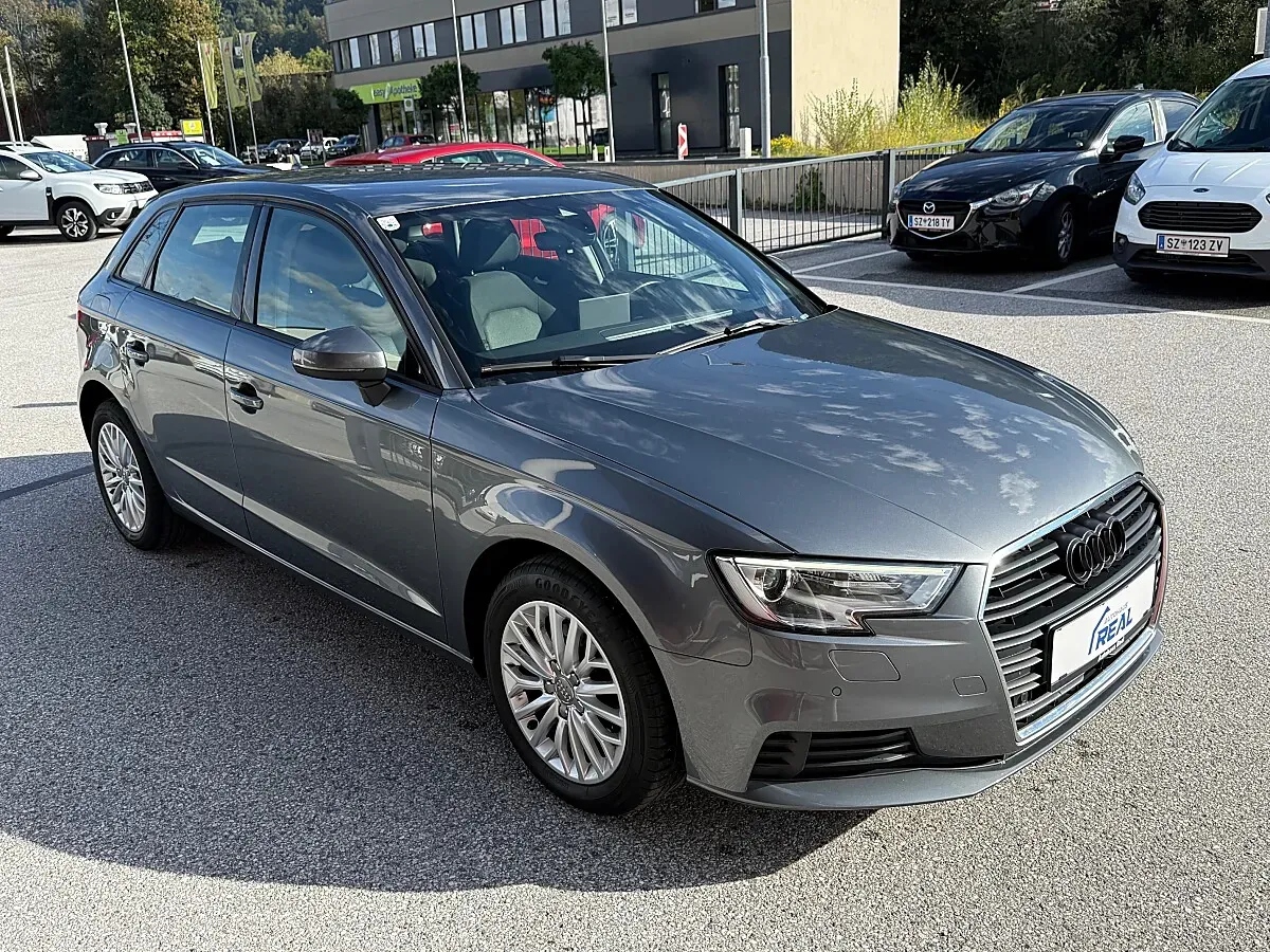 Audi A3 2018 photo 2