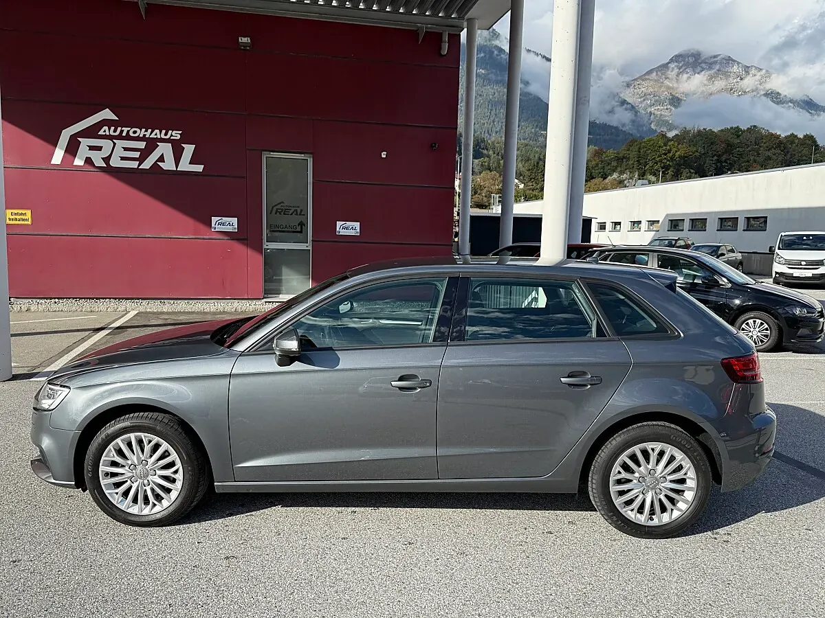 Audi A3 2018 photo 3
