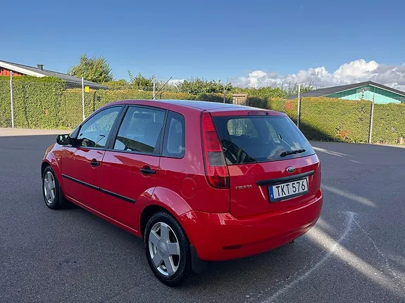 Ford Fiesta 2002 photo 3
