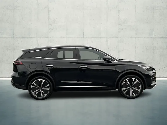BYD Tang 2026 photo 4