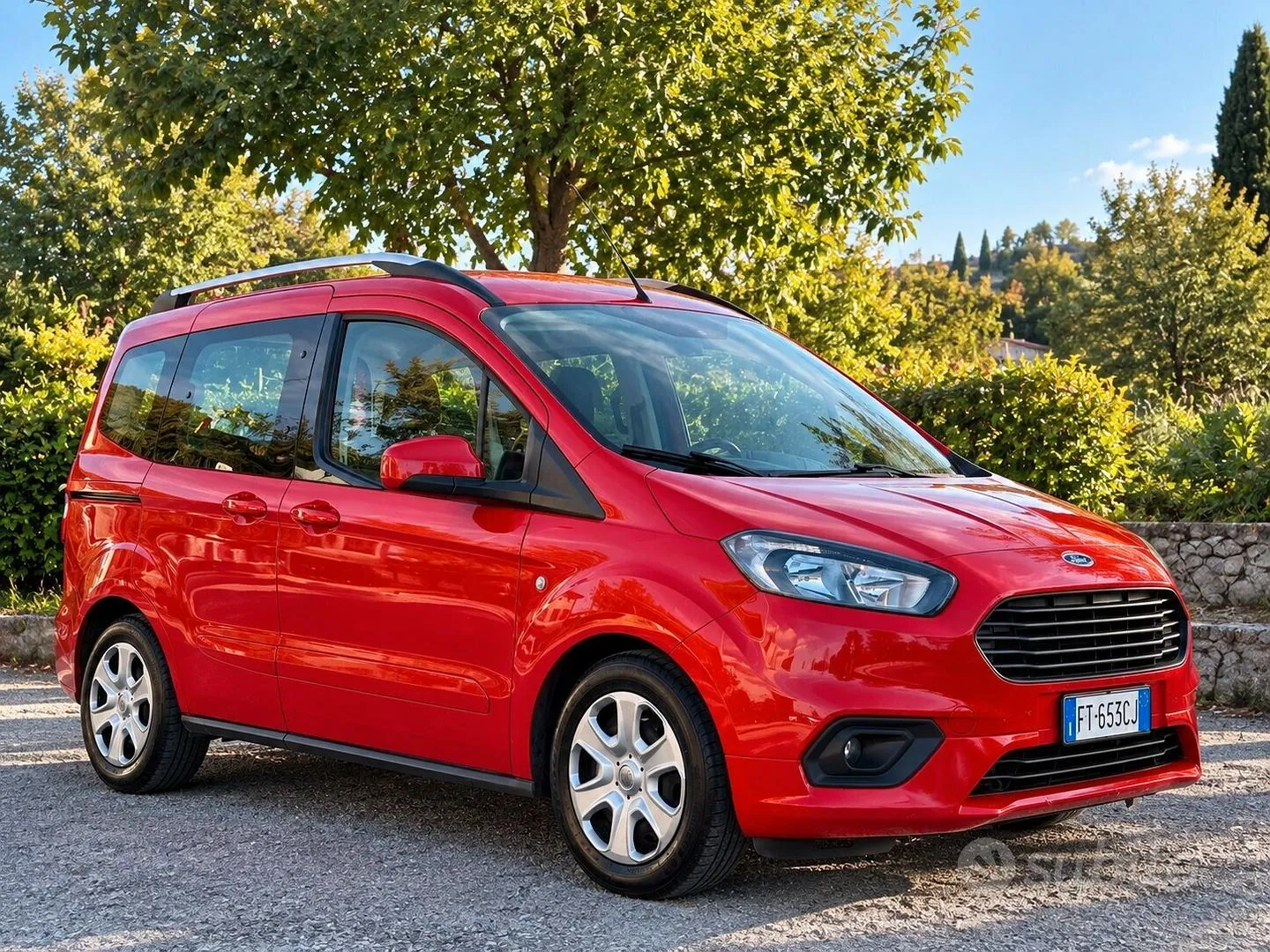 Ford Tourneo Courier 2018 photo 2