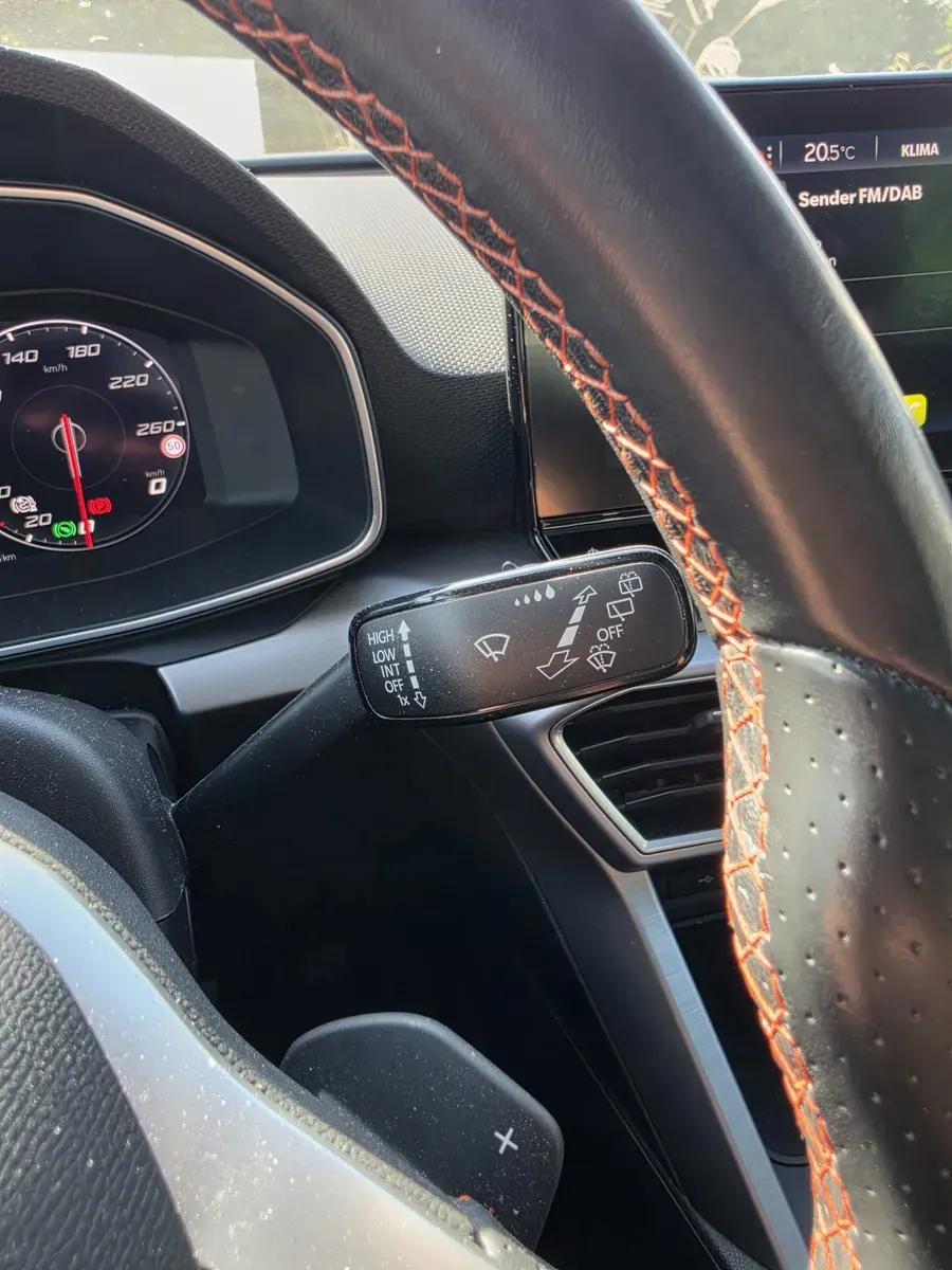 Seat Leon 2021 photo 2
