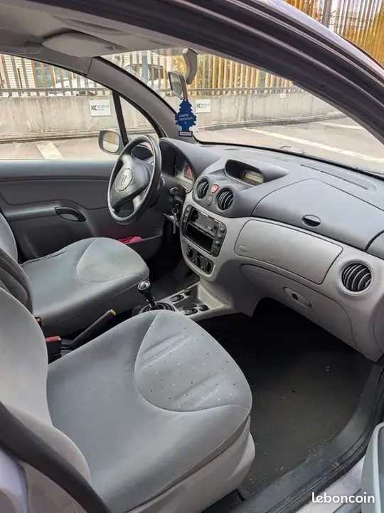 Citroen C3 2003 photo 3