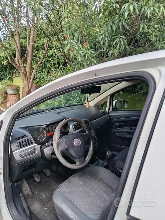 Fiat Punto 2008 photo 5