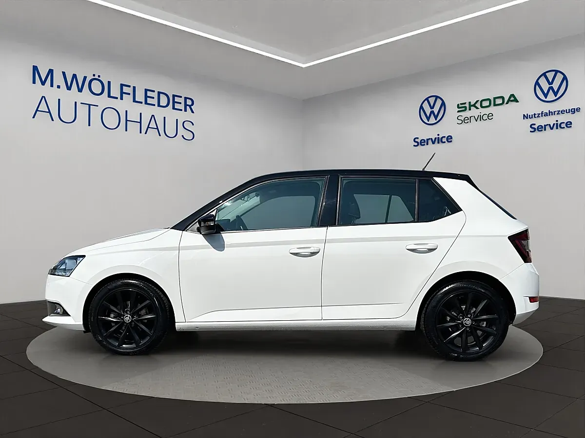Skoda Fabia 2021 photo 2