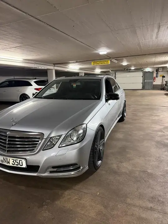 Mercedes-Benz E 350 Cgi