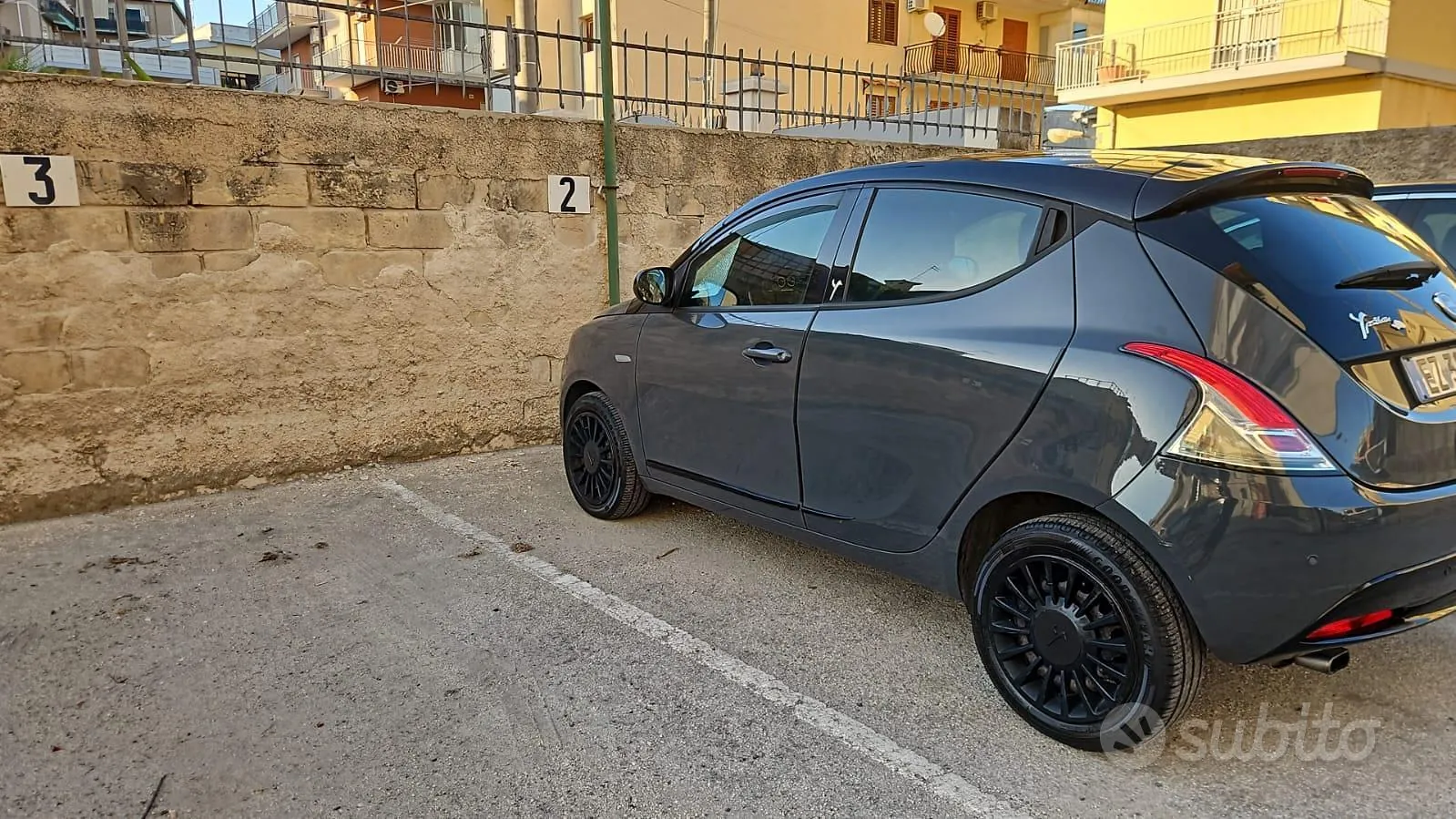 Lancia Ypsilon