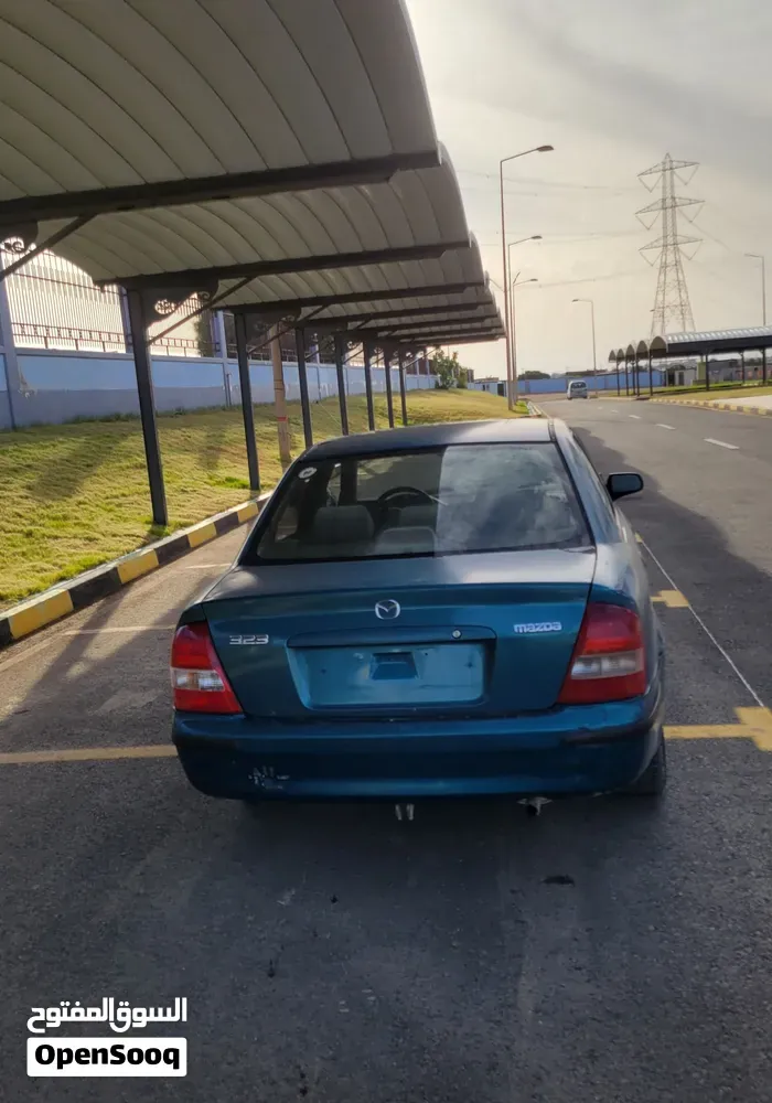 Mazda 323 1999 photo 4