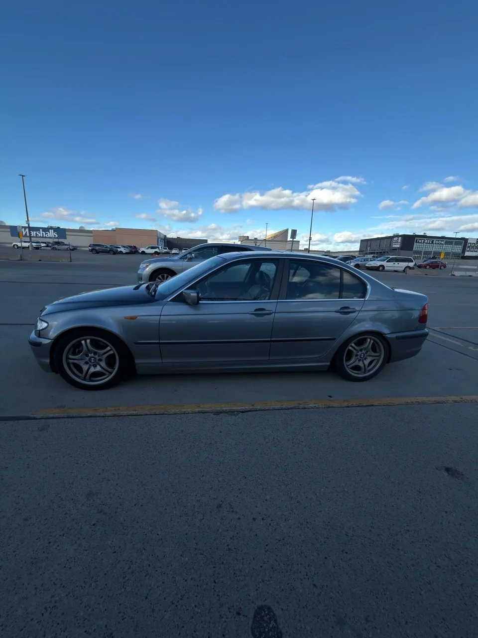 BMW 330I 2005 photo 2